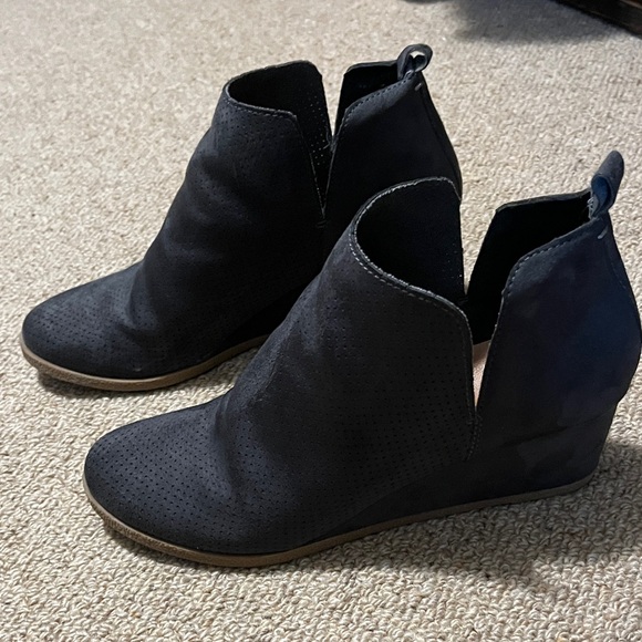 Charcoal Gray Dolce Vita DV8 Ankle Boots 7M - Picture 3 of 6